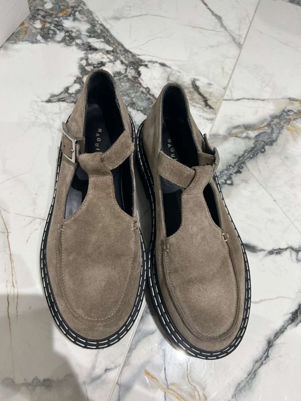 Maguire Women's Tan Mary Janes